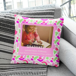 幼稚園の卒業祝いを心ゆくまで楽しめる クッション