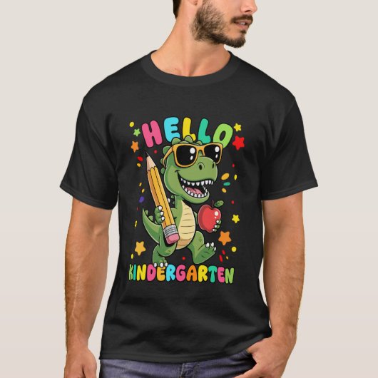 幼稚園の恐竜のヘルプ 初めての学校 Tシャツ (正面)