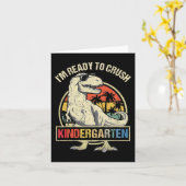 幼稚園の恐竜の少年たちを追い返す準備ができている カード (黄色い花)