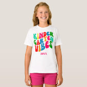 幼稚園の雰囲気で新学期を迎える Tシャツ (正面フル)