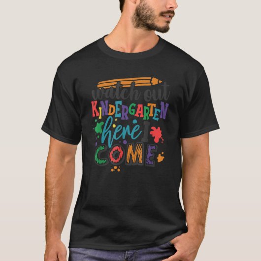 幼稚園を見守る私の学校来の先生 Tシャツ (正面)