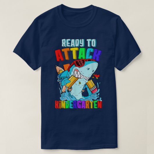 幼稚園シャツシャークを攻撃する準備ができてSに戻る Tシャツ (デザイン正面)