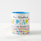 幼稚園パーソナライズされた先生クカラフルライアン ツートーンマグカップ (中央)