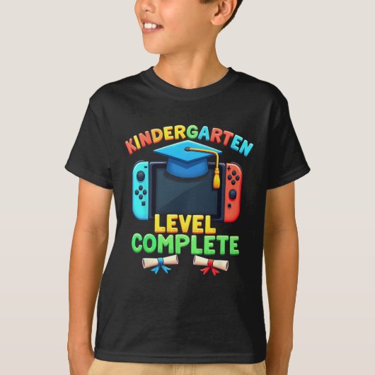 幼稚園レベルの修了卒業クラス 2025 ゲーマー Tシャツ (正面)