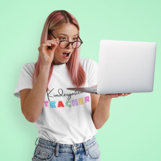 幼稚園先生新学期 Tシャツ