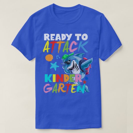幼稚園先生生を攻撃する準備ができているサメ Tシャツ (デザイン正面)