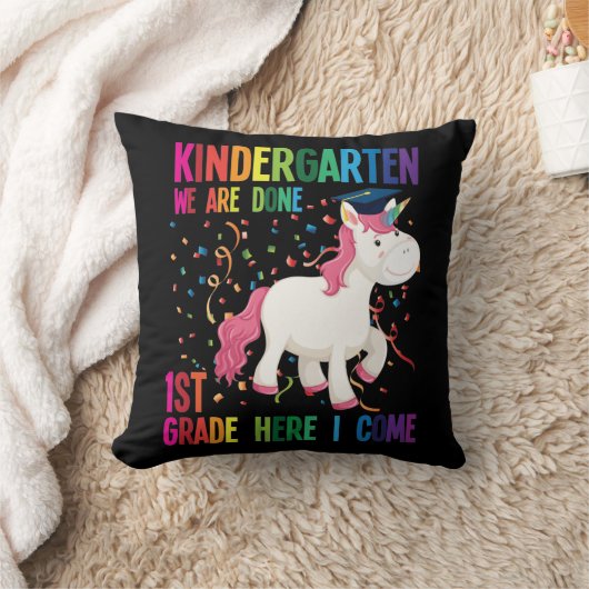 幼稚園卒園驚き1年生の子ども クッション (ブランケット)