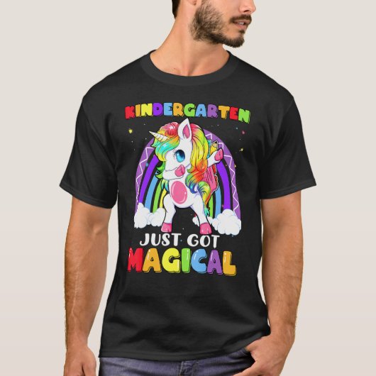 幼稚園得魔法のデブ虹 Tシャツ (正面)