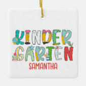 幼稚園新学期 パーソナライズされた セラミックオーナメント (正面)
