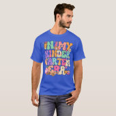 幼稚園時代 可愛い先生と生徒のバックプリントTシャツ Tシャツ (正面フル)