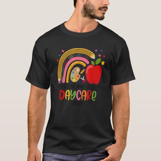 幼稚園+保育園の初日 虹 レインボー バックトゥスクール Tシャツ (正面)