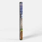 幽霊とカボチャのある海辺のホラーシーン iPhoneケース (右側面)