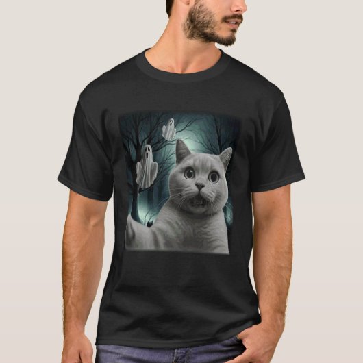幽霊とハロウィンの猫のセルフィー Tシャツ (正面)
