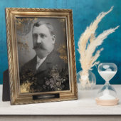 幽霊のよく出るポートレート |プラーク 口ひげ| Mustache Man フォトプラーク (側面)