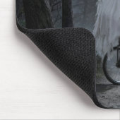 幽霊の片輪車 暗い森 マウスパッド (コーナー)