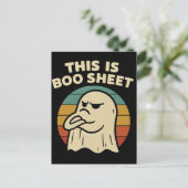 幽霊の面白いデザイン "This Is Boo Sheet" レトロハロウィン ポストカード (スタンド正面)
