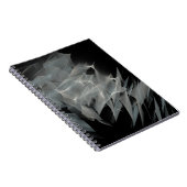 幽霊は螺旋綴じのノートを壁紙を張ります ノートブック (右側)