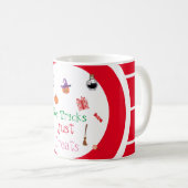 幽霊ハロウィーンいいえトリックだけでカボチャを扱う コーヒーマグカップ (正面右)