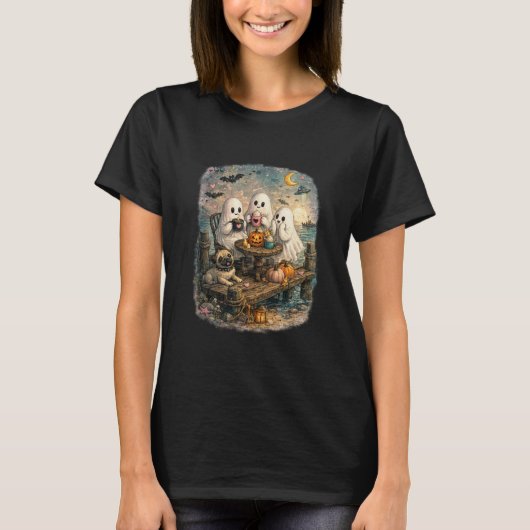 幽霊パグのハロウィンティーパーティー 海辺の桟橋 Tシャツ (正面)