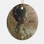 幽霊ビクトリアンレディ・イン・ウェイティング セラミックオーナメント (左)