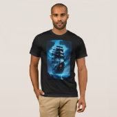 幽霊船、海賊船、霧に包まれた船、フライ Tシャツ (正面フル)