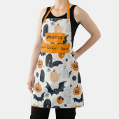 幽霊、カボチャ、こうもり付きホワイトハロウィーン エプロン (インサイチュ)