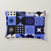 幾何はっきりしたバウハウスレトロフチュリスティックパターン アクセントクッション (裏面)
