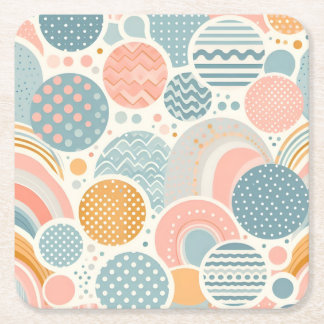 幾何よくはしゃぐドールパターン スクエアペーパーコースター