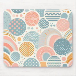 幾何よくはしゃぐドールパターン マウスパッド