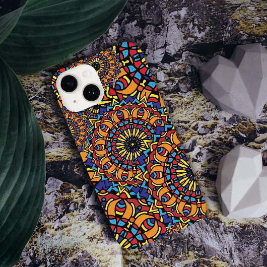 幾何カラフルはっきりしたフローラ曼荼羅のパターン iPhoneケース