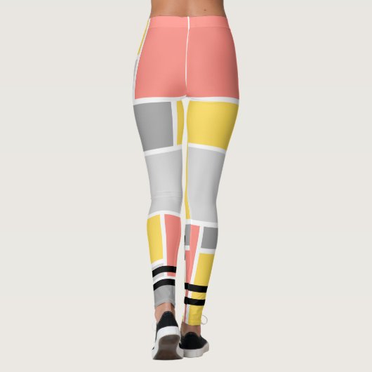 幾何カラフル柄lキュイユニークトレーニング レギンス (裏面)