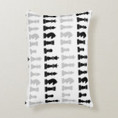 幾何モダンチェス駒の白黒パターン アクセントクッション (正面(垂直))