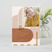 幾何モダンテラコッタ卒業パーティー写真 招待状 (スタンド正面)