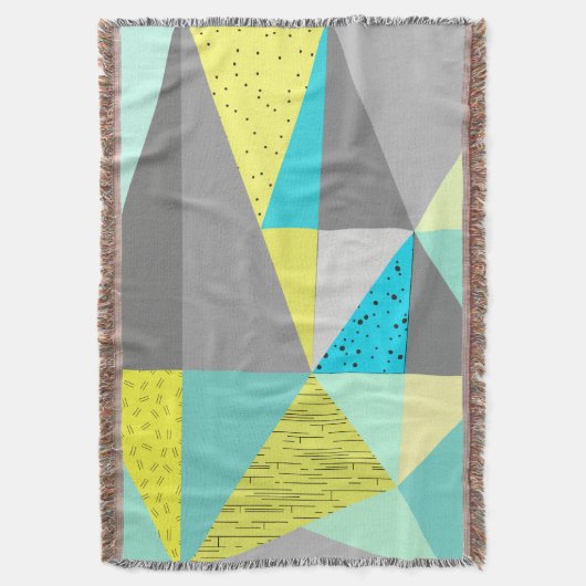 幾何三角形の黄色とアクアパタモダンーン スローブランケット (正面縦)