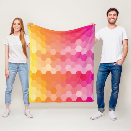 幾何六角シェイプ（ピンク色） フリースブランケット (インサイチュ)