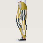 幾何学モダン的、レトロな北欧パターン レギンス (左)