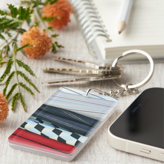 幾何学模様の生地5つ キーホルダー (正面右)