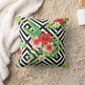 幾何学模様の背景とカラフル熱帯の花 クッション (ブランケット)