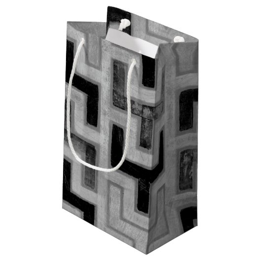 幾何学模様を持つアフリカの泥布の織物 スモールペーパーバッグ (裏面アングル)