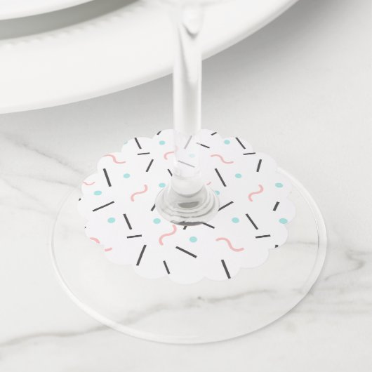 幾何学模様 32 ワイングラスタグ (クローズアップ)