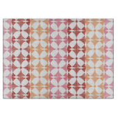 幾何学的で赤いイカットのストライプなパターン カッティングボード (正面)