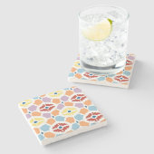 幾何学的なカラフルなダイヤモンドのイカット ストーンコースター (横)