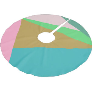 幾何学的なカラーブロックの三角形がキュートでカラフル ブラッシュドポリエステルツリースカート