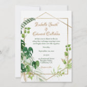 幾何学的なゴールドトロピカルグリーンモンステラの葉 招待状 (正面)