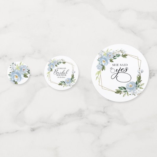 幾何学的なダスティーブルーの花のブライズシャワー コンフェッティ (裏面)