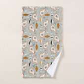 幾何学的なティール(緑がかった色)及び青いパターン バスタオルセット (ハンドタオル)