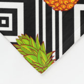 幾何学的なパイナップル フリースブランケット (角)