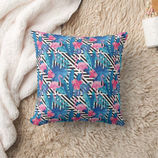 幾何学的なパターンのフラミンゴ及びやし クッション (ブランケット)