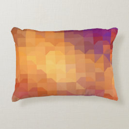 幾何学的なパターン|オレンジの正方形および三角形 アクセントクッション
