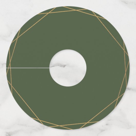 幾何学的なユーカリグリーンの装飾が施された、オーダーメイドの結婚式 ワイングラスタグ (裏面)